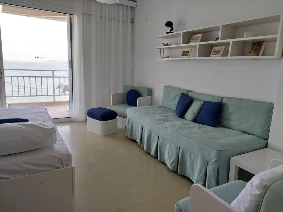 Endless Blue, In The Wave Peraia (Thessaloniki) Exterior foto